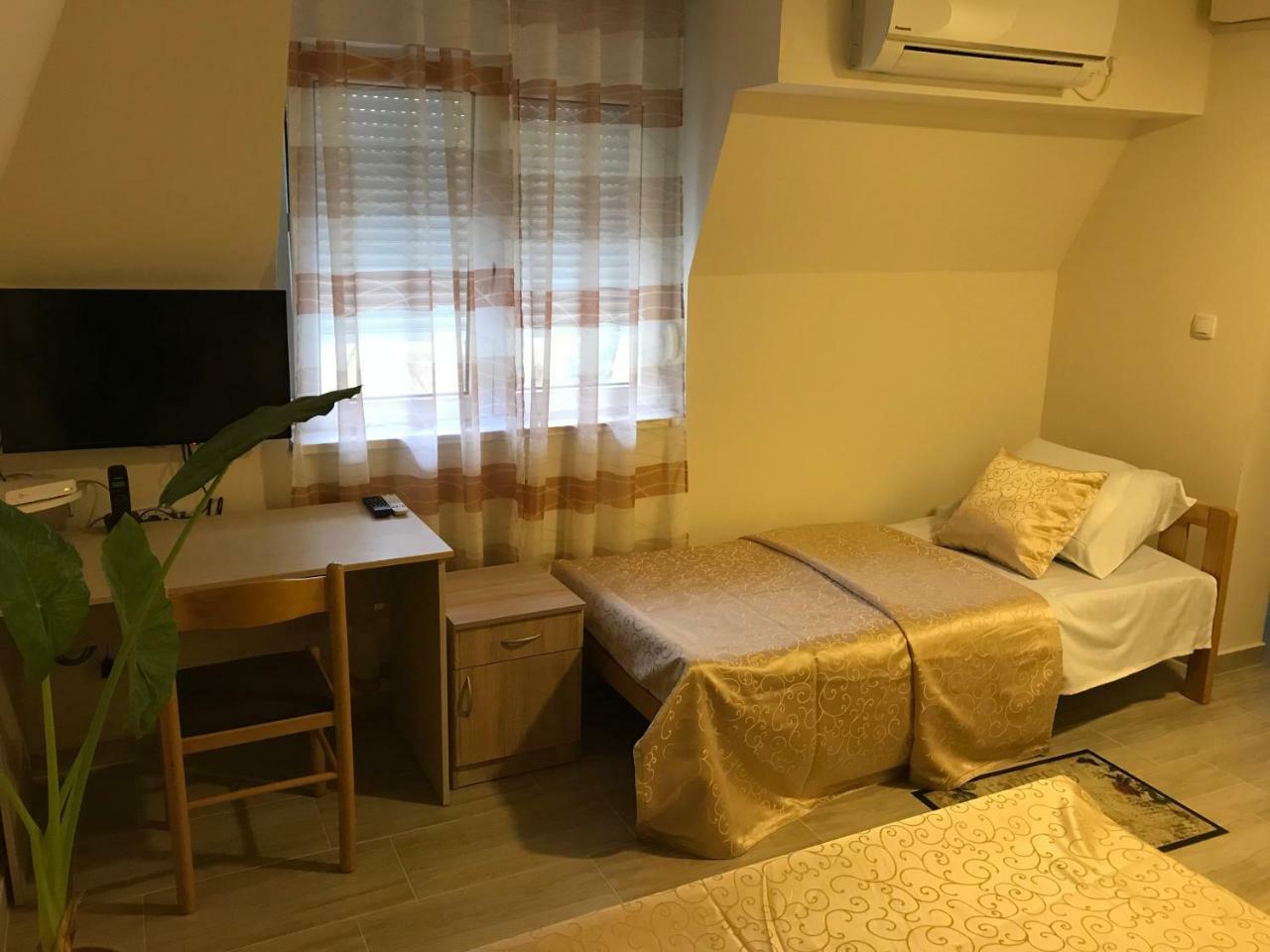 Appartement Fruskogorska Terasa à Novi Sad Extérieur photo